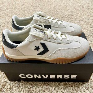 Converse Women’s Run Star Trainer Sneakers Shoes Cream, Size 7.5 (New)